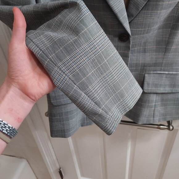 Anne Klein Grey Check Blazer - Picture 6 of 8